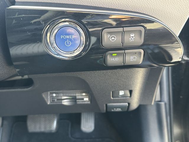 TOYOTA PRIUS 2016 Image 31