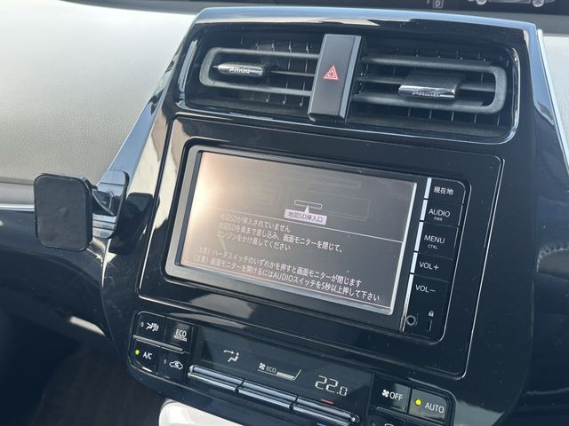 TOYOTA PRIUS 2016 Image 31