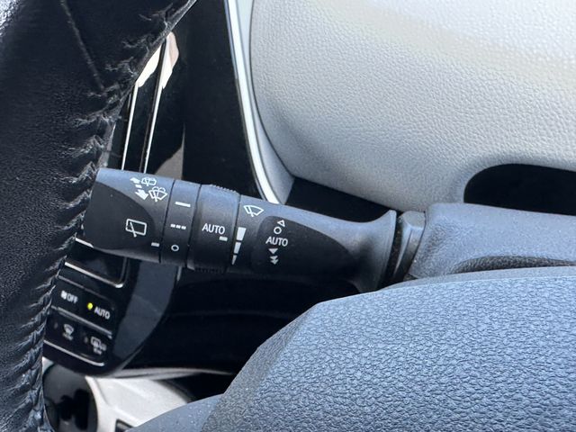 TOYOTA PRIUS 2016 Image 31