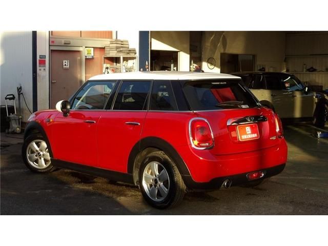 BMW MINI COOPER 5DOO 2016 Image 31