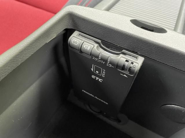 HONDA CIVIC HATCHBACK 2009 Image 31