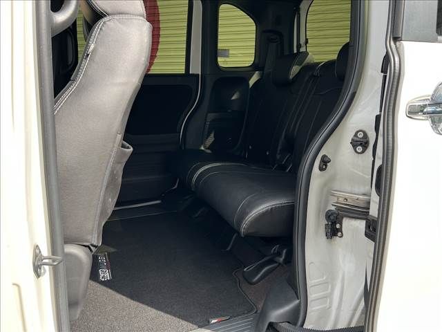 HONDA N BOX CUSTOM 2019 Image 31