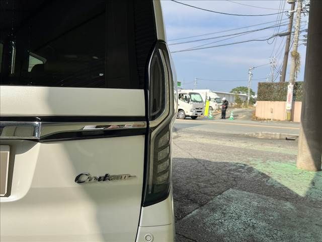 HONDA N BOX CUSTOM 2019 Image 31