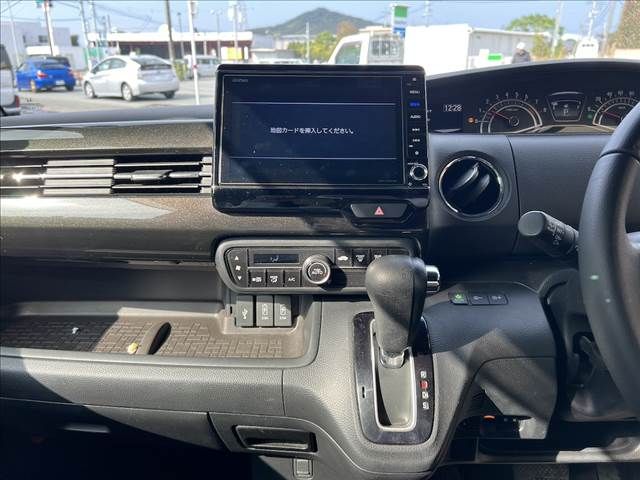 HONDA N BOX CUSTOM 2019 Image 31