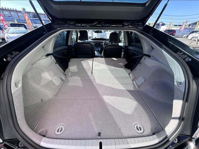 TOYOTA PRIUS 2013 Image 31