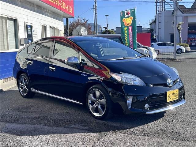 TOYOTA PRIUS 2013 Image 31