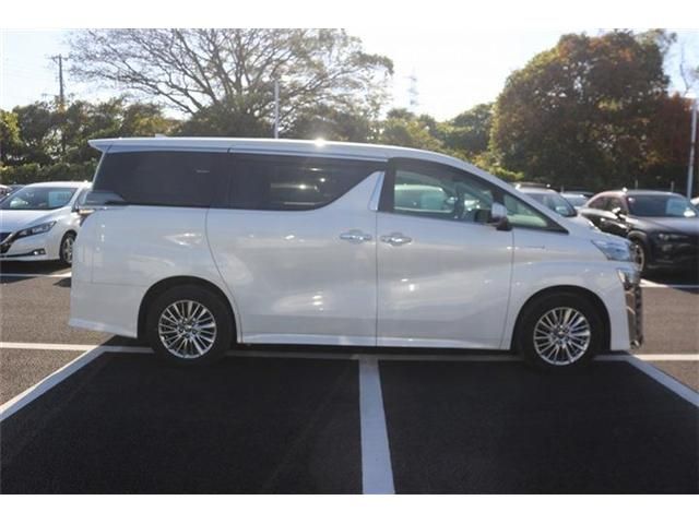 TOYOTA VELLFIRE  HYBRID 4WD 2020 Image 31