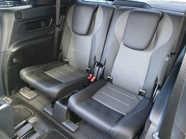 MERCEDES BENZ GLB 2023 Image 31