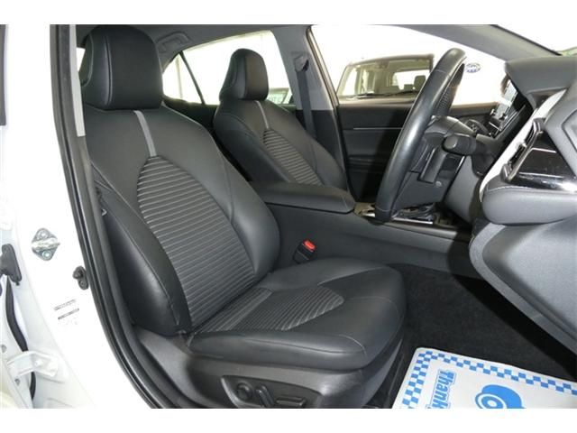 TOYOTA CAMRY HYBRID 2022 Image 31