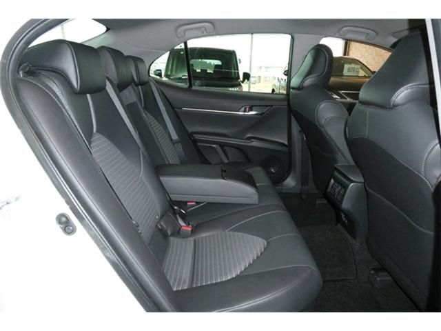 TOYOTA CAMRY HYBRID 2022 Image 31