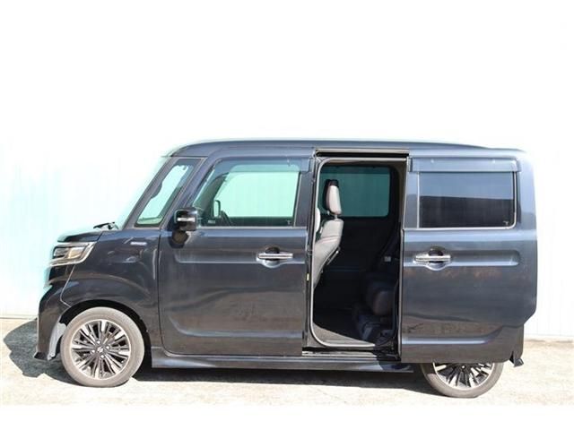 SUZUKI SPACIA CUSTOM 2019 Image 31