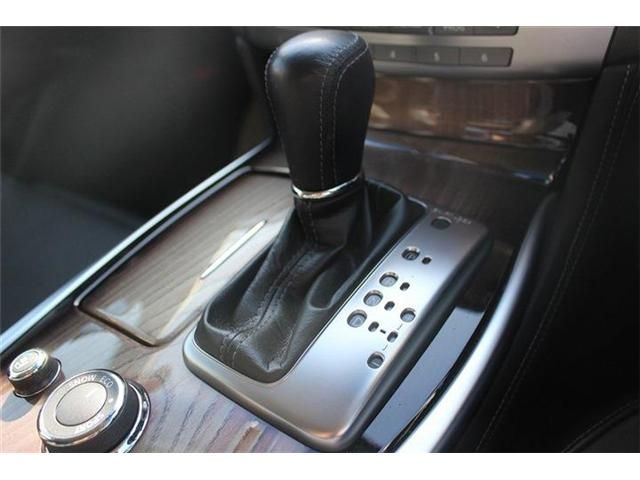 NISSAN FUGA HYBRID 2015 Image 31