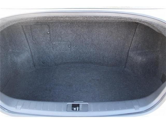 NISSAN FUGA HYBRID 2015 Image 31