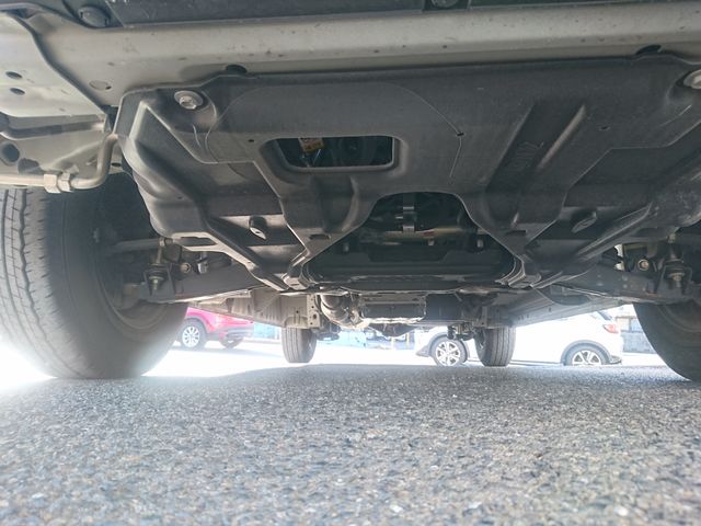 TOYOTA HIACE VAN 2WD 2020 Image 31