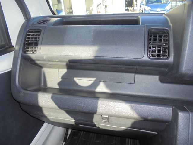 DAIHATSU HIJET TRUCK 4WD 2019 Image 31