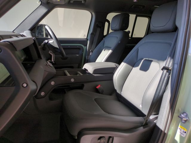ROVER DEFENDER 2023 Image 31