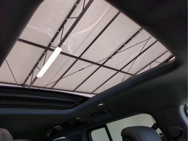 ROVER DEFENDER 2023 Image 31