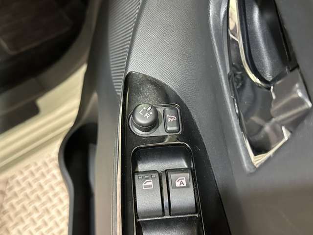 DAIHATSU TANTO CUSTOM 2013 Image 31