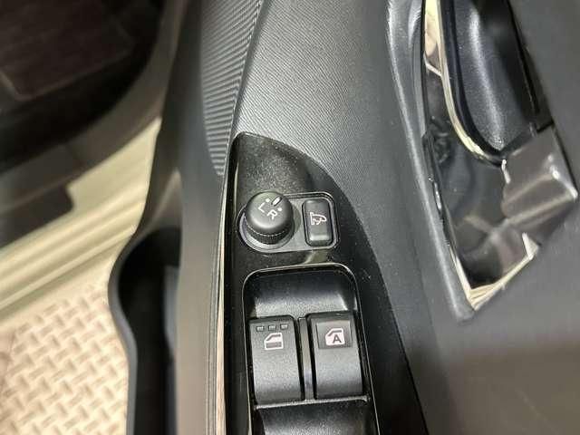 DAIHATSU TANTO CUSTOM 2013 Image 31