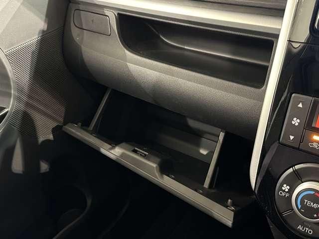 DAIHATSU TANTO CUSTOM 2013 Image 31