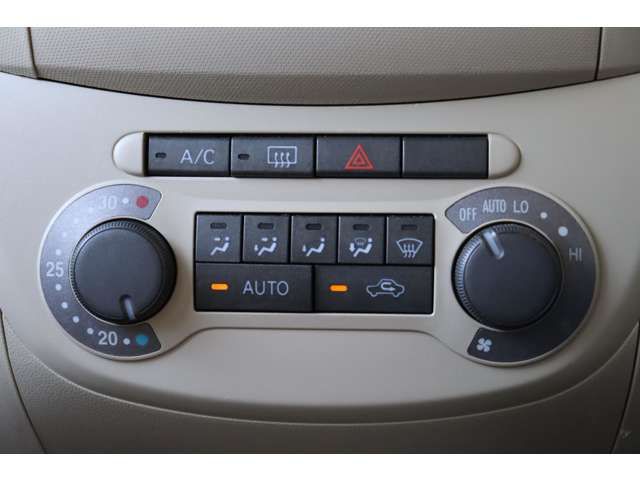 DAIHATSU ESSE 2011 Image 31