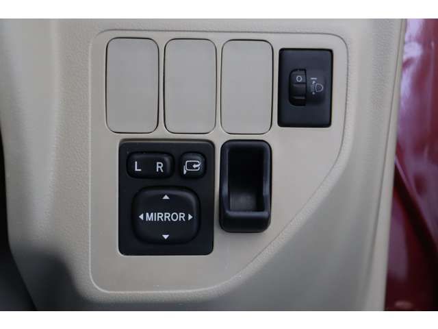 DAIHATSU ESSE 2011 Image 31