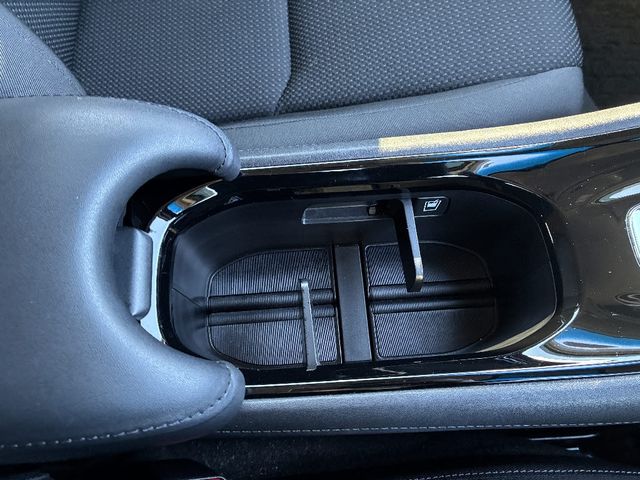 HONDA VEZEL HYBRID 4WD 2019 Image 31