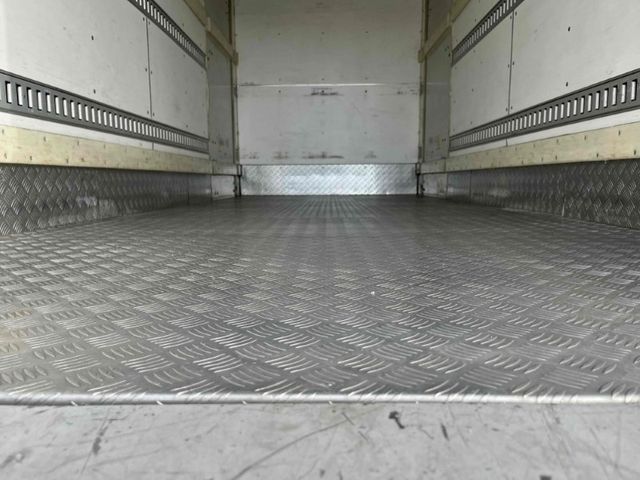 TOYOTA DYNA 2018 Image 31