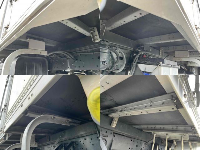 TOYOTA DYNA 2018 Image 31