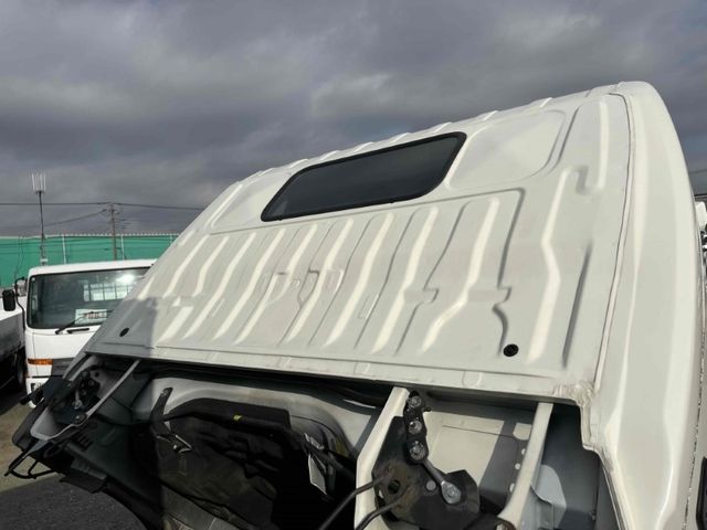 TOYOTA DYNA 2018 Image 31
