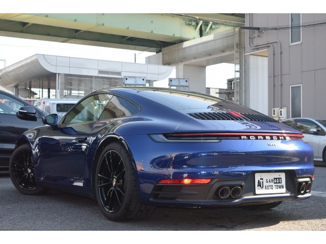 PORSCHE 911 2020 Image 31