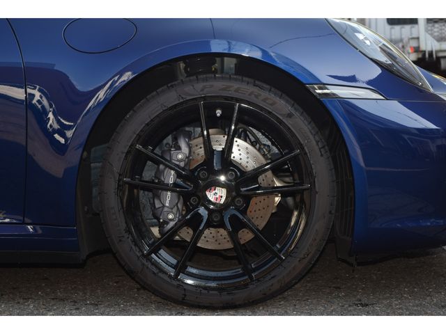 PORSCHE 911 2020 Image 31