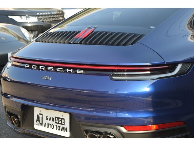 PORSCHE 911 2020 Image 31