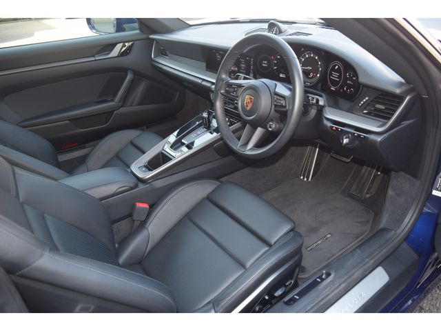 PORSCHE 911 2020 Image 31