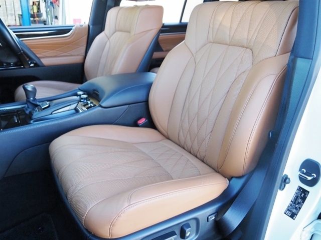 TOYOTA LEXUS LX570 AWD 2020 Image 31