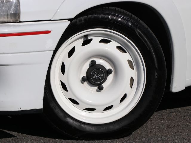 PEUGEOT 106 1996 Image 31