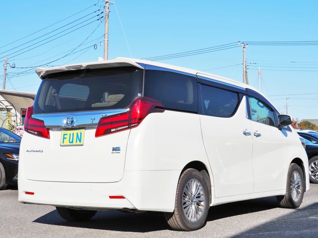 TOYOTA ALPHARD HYBRID 4WD 2022 Image 31