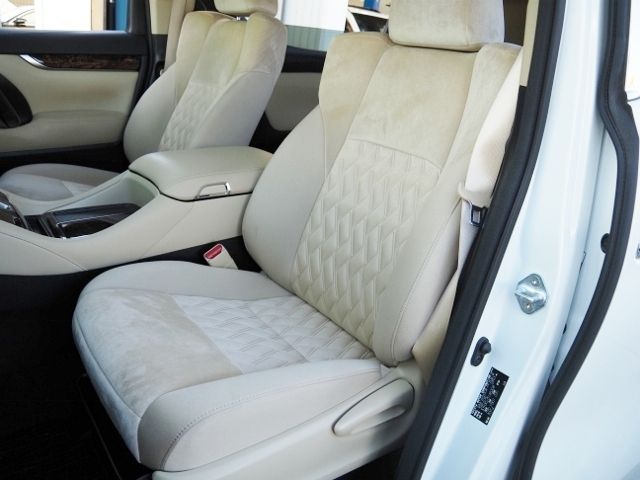 TOYOTA ALPHARD HYBRID 4WD 2022 Image 31