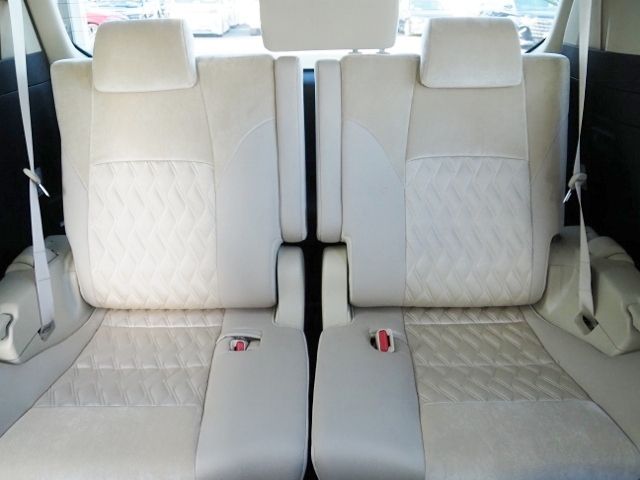 TOYOTA ALPHARD HYBRID 4WD 2022 Image 31