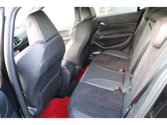 PEUGEOT 308 2016 Image 31