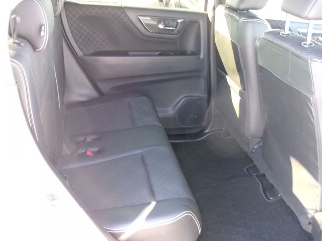 HONDA N-WGN CUSTOM 2017 Image 31