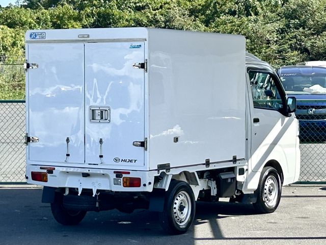 DAIHATSU HIJET TRUCK 4WD 2021 Image 31