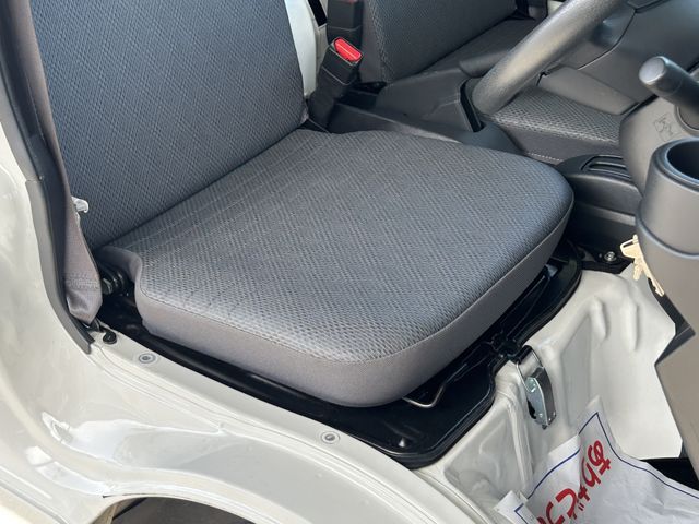 DAIHATSU HIJET TRUCK 4WD 2021 Image 31