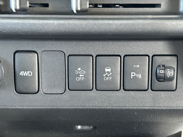 DAIHATSU HIJET TRUCK 4WD 2021 Image 31