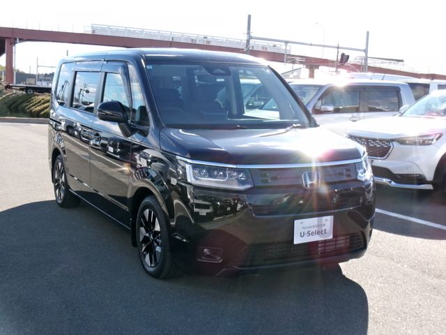 HONDA STEPWAGON E:HEV 2025 Image 31