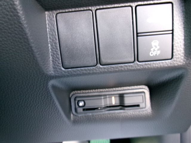 HONDA STEPWAGON E:HEV 2025 Image 31