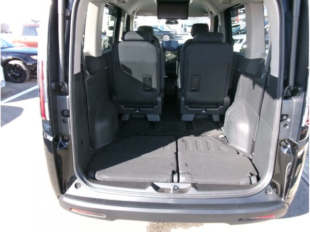 HONDA STEPWAGON E:HEV 2025 Image 31