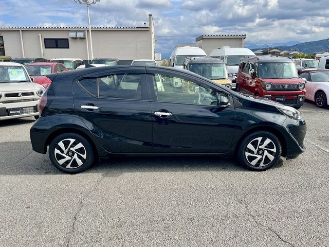 TOYOTA AQUA 2020 Image 31