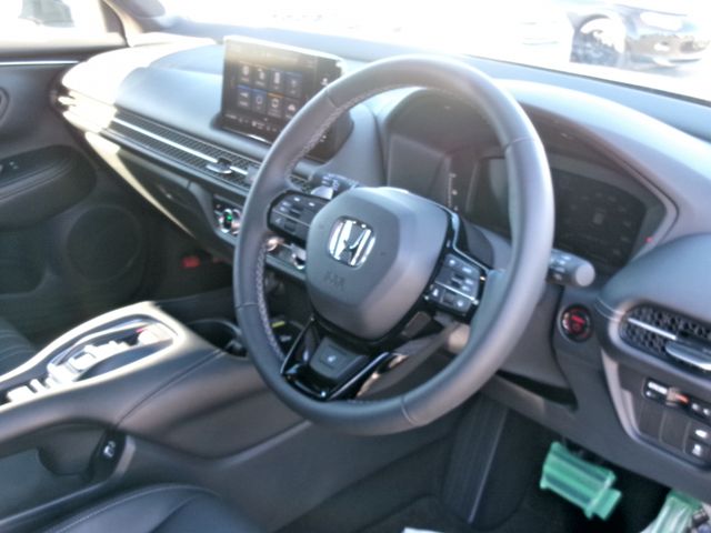HONDA ZR-V E:HEV 2024 Image 31