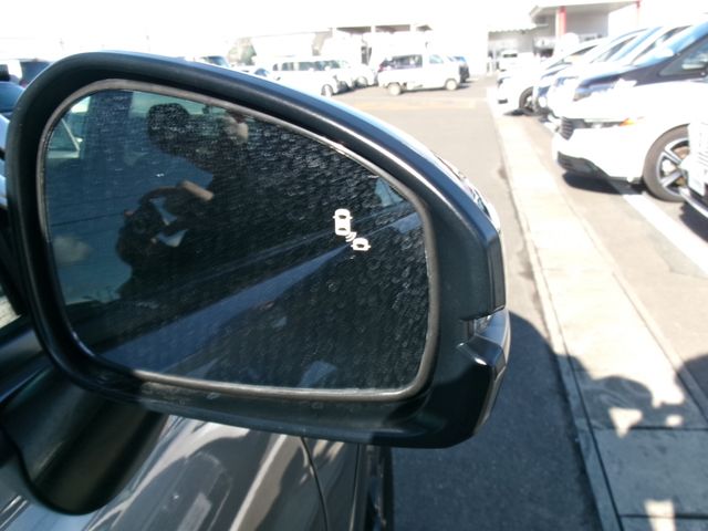 HONDA ZR-V E:HEV 2024 Image 31